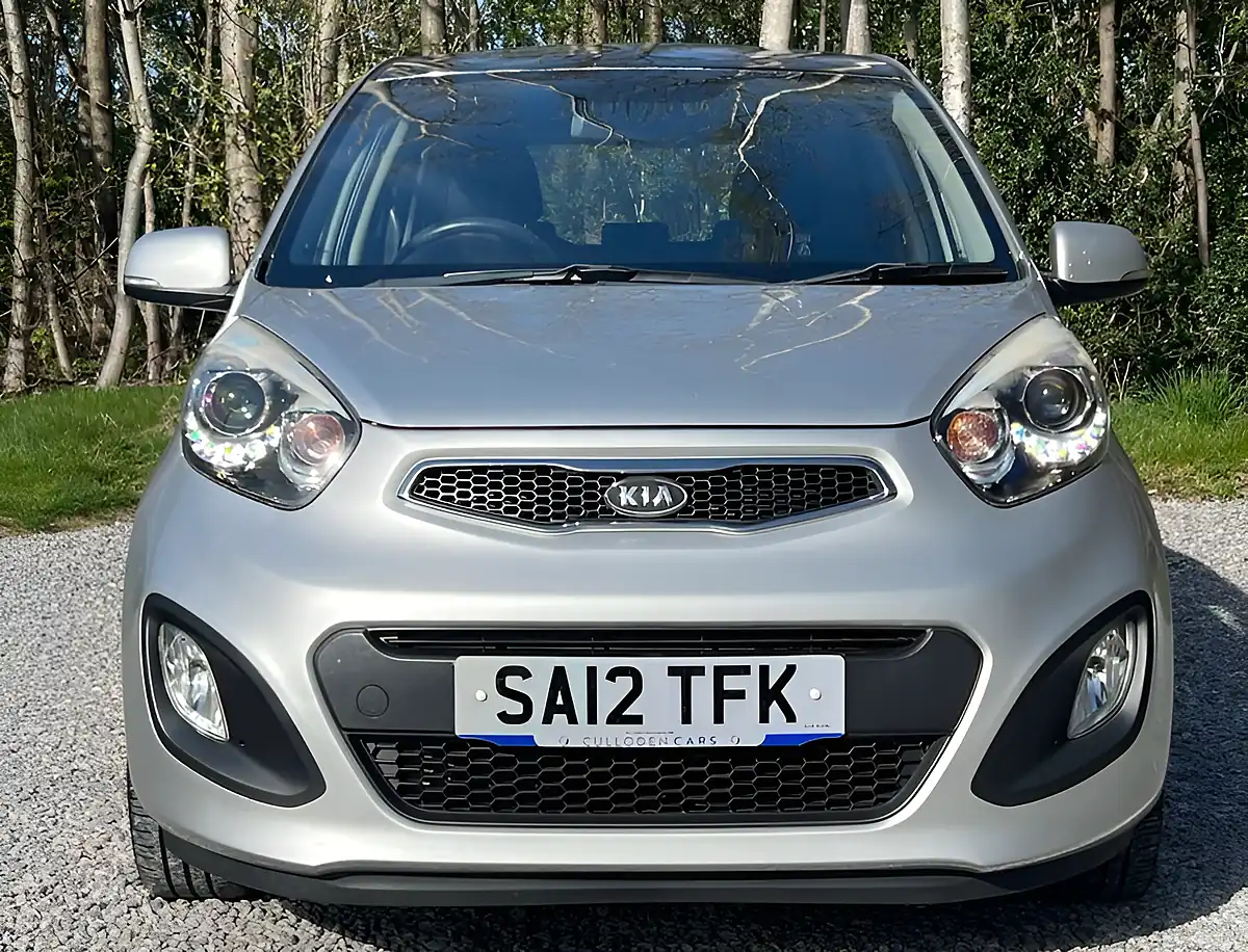 Used 2012 Kia Picanto 3 Bright Silver - Interior and Exterior details 7