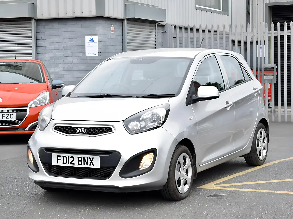 Used 2012 Kia Picanto Air Silver - Interior and Exterior details 3