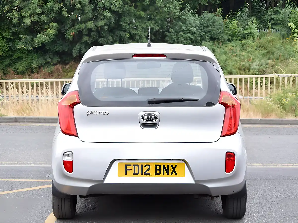 Used 2012 Kia Picanto Air Silver - Interior and Exterior details 6