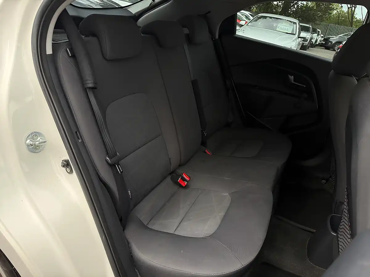 Used 2012 Kia Rio 1 Air White - Interior and Exterior details 14