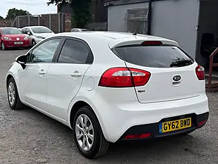 Used 2012 Kia Rio 1 Air White - Interior and Exterior details 5