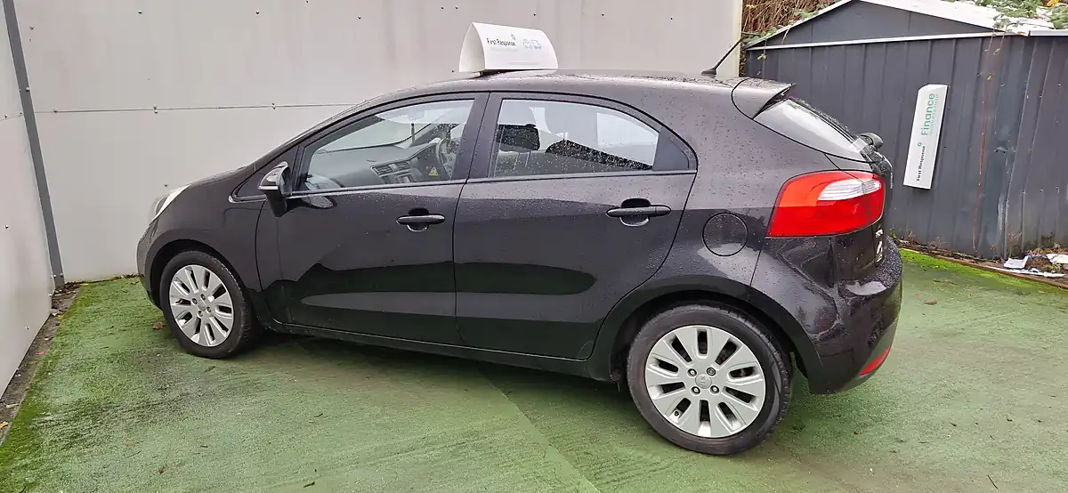 Used 2012 Kia Rio 2 Ecodynamics Black - Interior and Exterior details 4