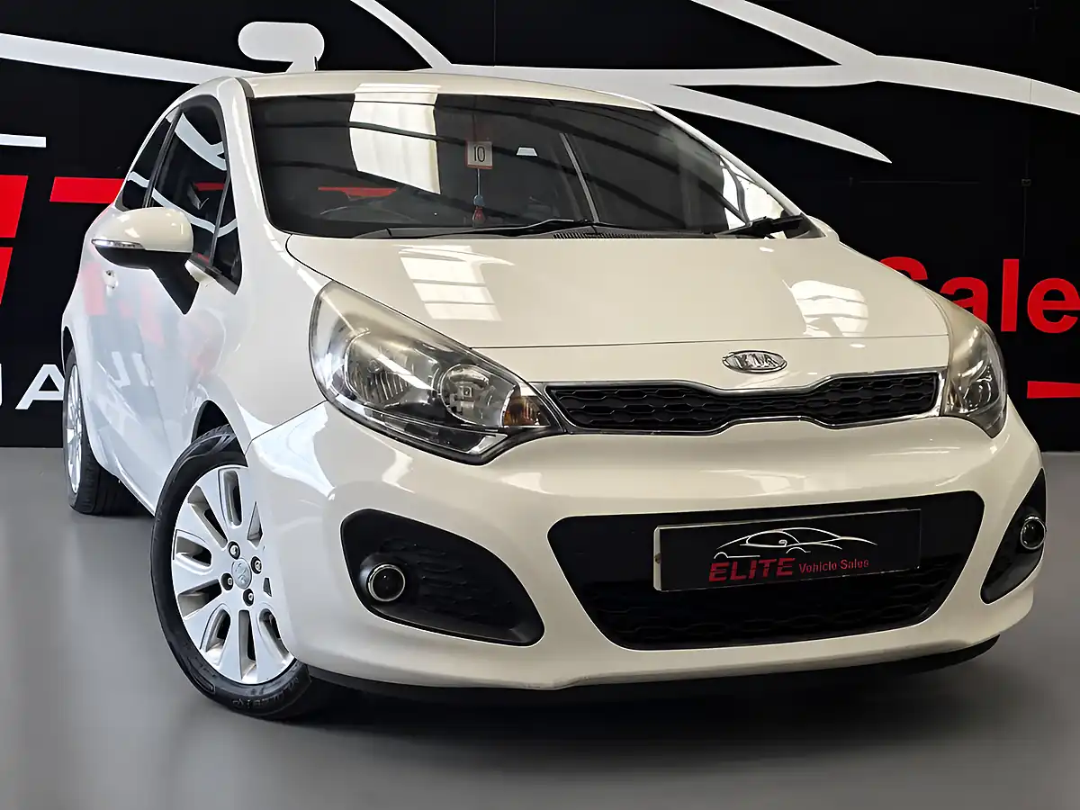 Used 2012 Kia Rio 2 White - Front View