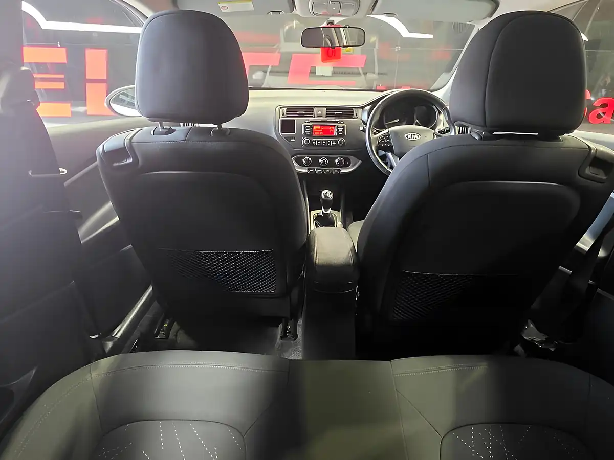 Used 2012 Kia Rio 2 White - Interior and Exterior details 20