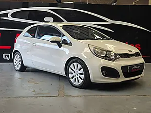 Used 2012 Kia Rio 2 White - Interior and Exterior details 4
