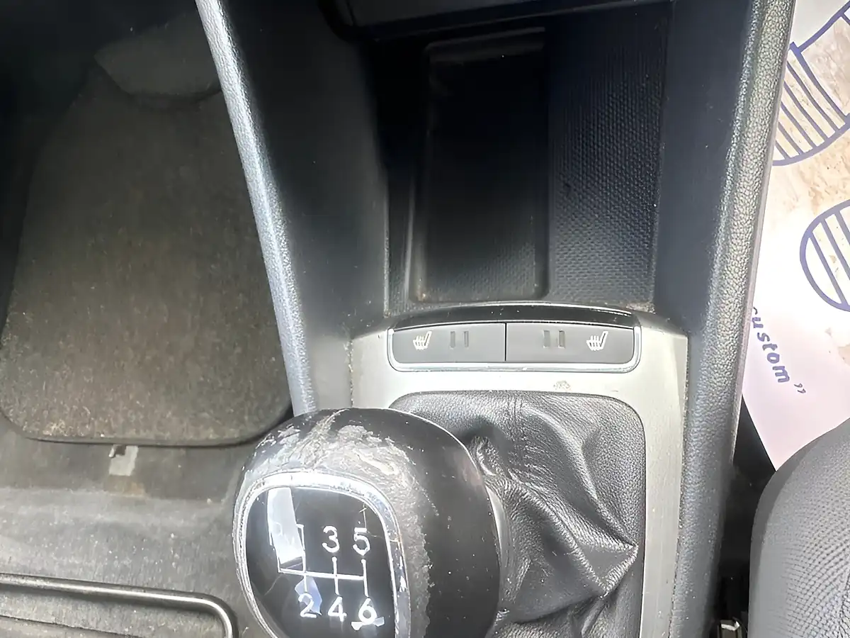 Used 2012 Kia Rio 3 Black - Interior and Exterior details 7