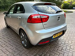 Used 2012 Kia Rio 3 Silver - Interior and Exterior details 7