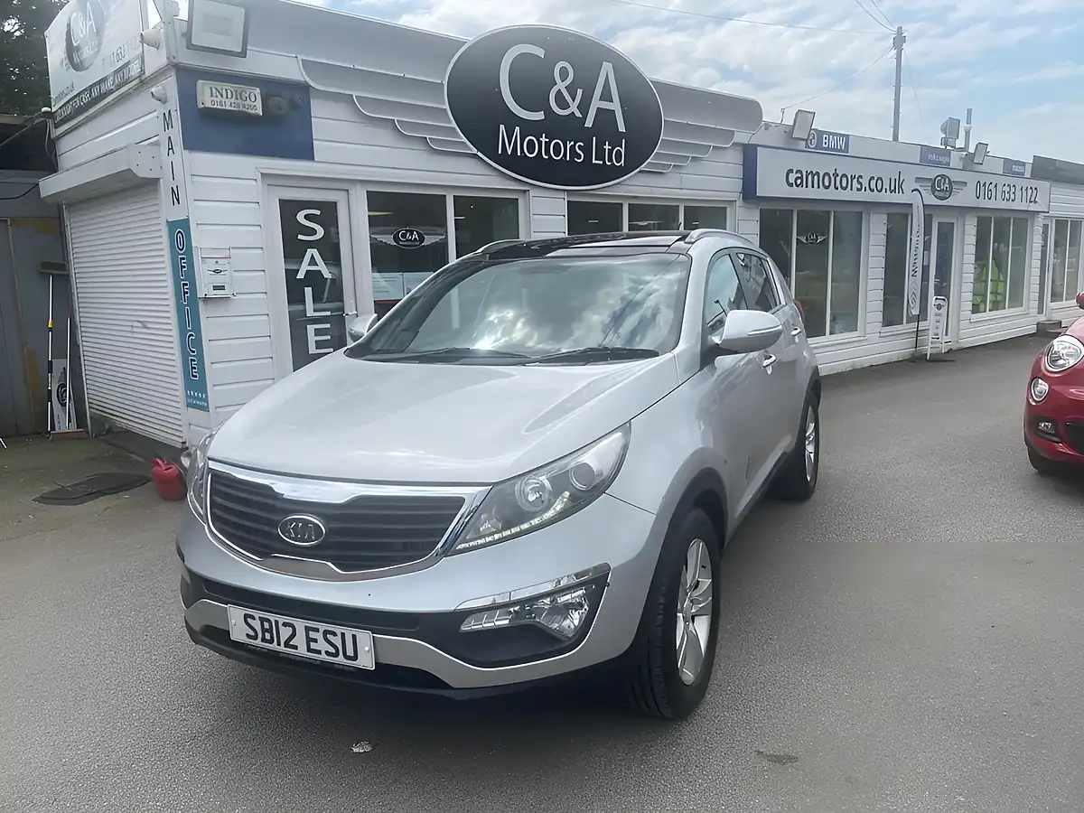 Used 2012 Kia Sportage Ecodynamics 2 Silver - Interior and Exterior details 3