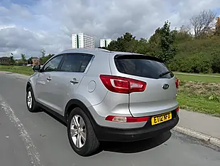 Used 2012 Kia Sportage Ecodynamics 2 Silver - Interior and Exterior details 4