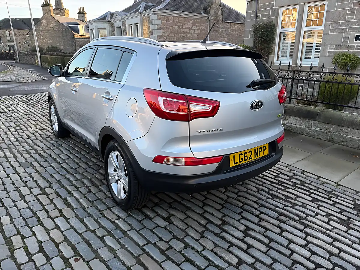 Used 2012 Kia Sportage Ecodynamics 2 Silver - Interior and Exterior details 12