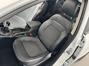 Used 2012 Kia Sportage Ecodynamics 2 White - Interior and Exterior details 16