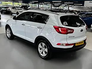 Used 2012 Kia Sportage Ecodynamics 2 White - Interior and Exterior details 2