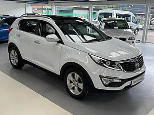 Used 2012 Kia Sportage Ecodynamics 2 White - Interior and Exterior details 4
