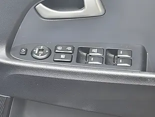 Used 2012 Kia Sportage Ecodynamics 2 White - Interior and Exterior details 15