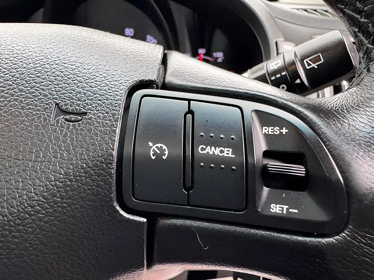 Used 2012 Kia Sportage Ecodynamics 3 Orange - Interior and Exterior details 15