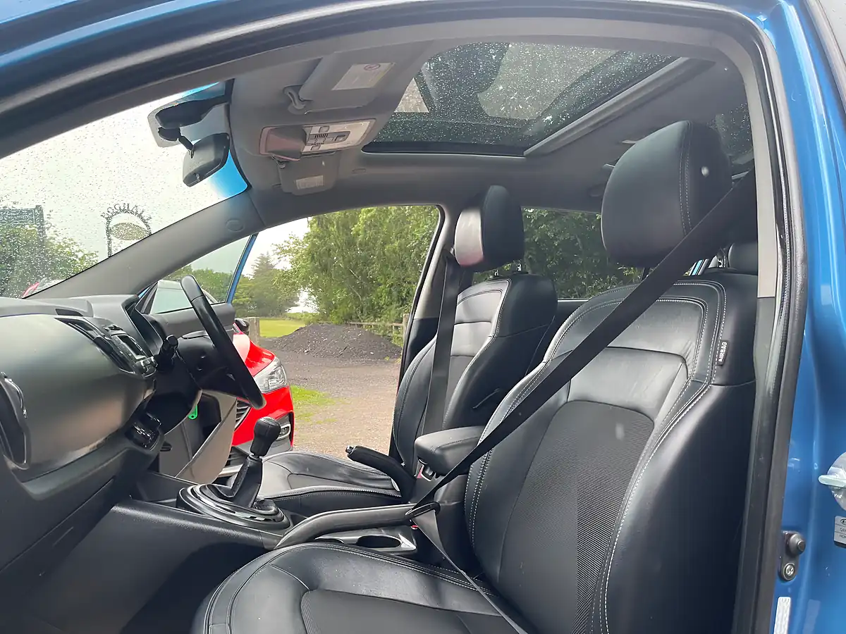 Used 2012 Kia Sportage KX-2 Blue - Interior and Exterior details 19