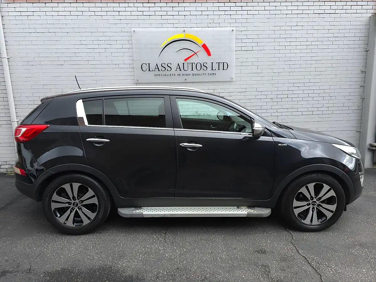 Used 2012 Kia Sportage KX-3 Black - Interior and Exterior details 10