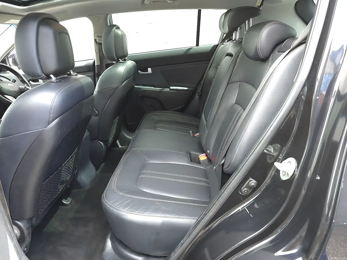 Used 2012 Kia Sportage KX-3 Black - Interior and Exterior details 16