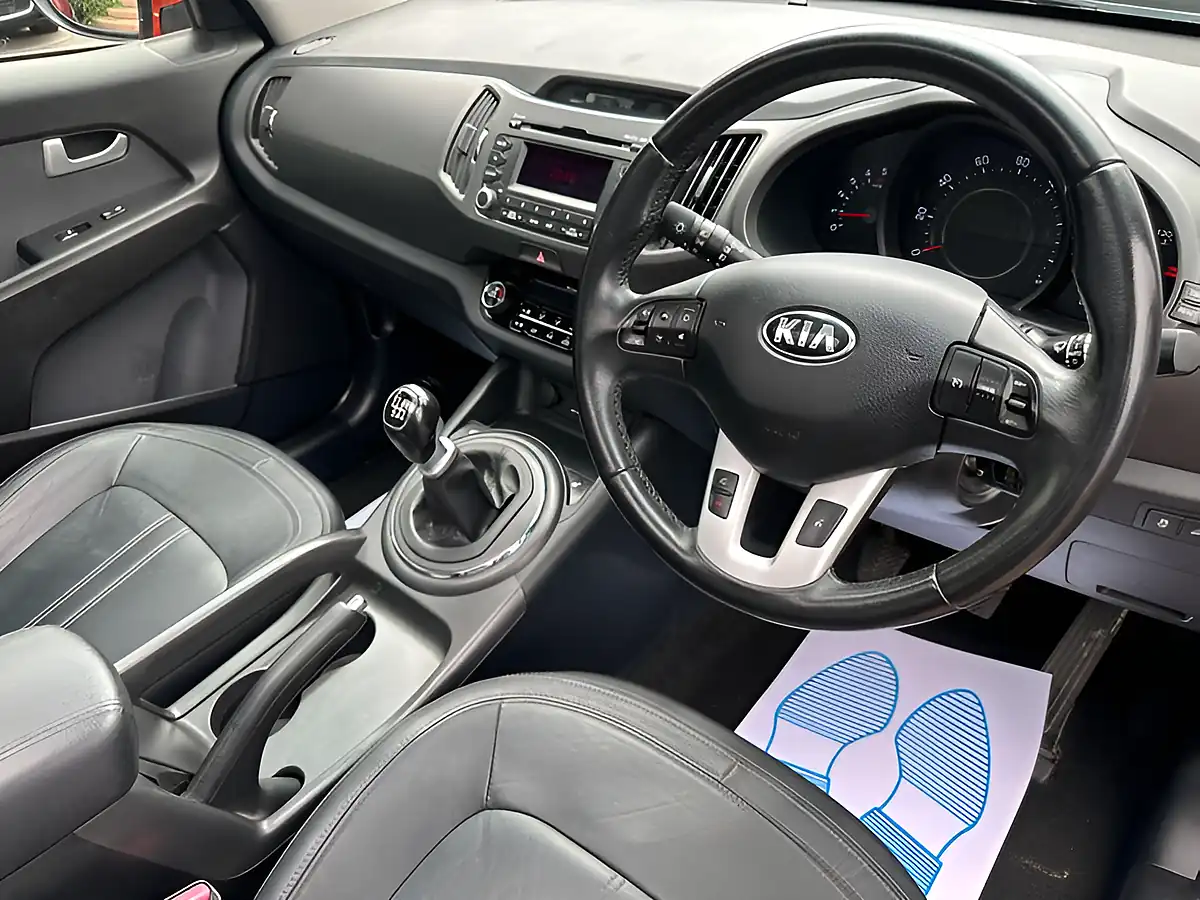 Used 2012 Kia Sportage KX-3 Orange - Interior and Exterior details 2