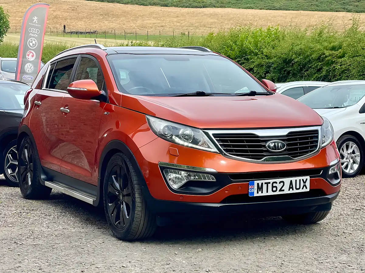 Used 2012 Kia Sportage KX-4 Orange - Front View