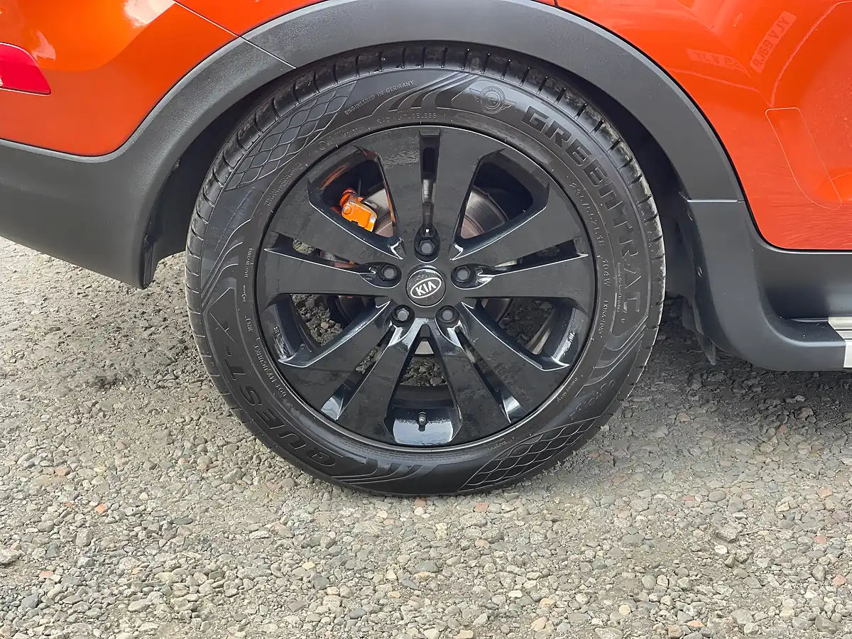 Used 2012 Kia Sportage KX-4 Orange - Interior and Exterior details 20