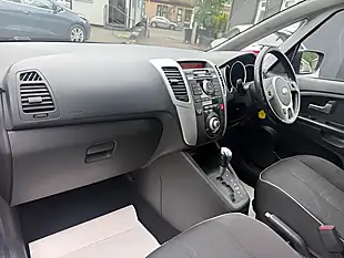 Used 2012 Kia Venga 2 Blue - Interior and Exterior details 11