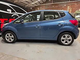 Used 2012 Kia Venga 2 Blue - Interior and Exterior details 20