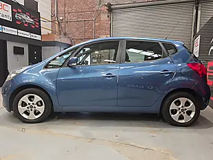 Used 2012 Kia Venga 2 Blue - Interior and Exterior details 5