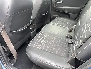 Used 2012 Kia Venga 3 Blue - Interior and Exterior details 14