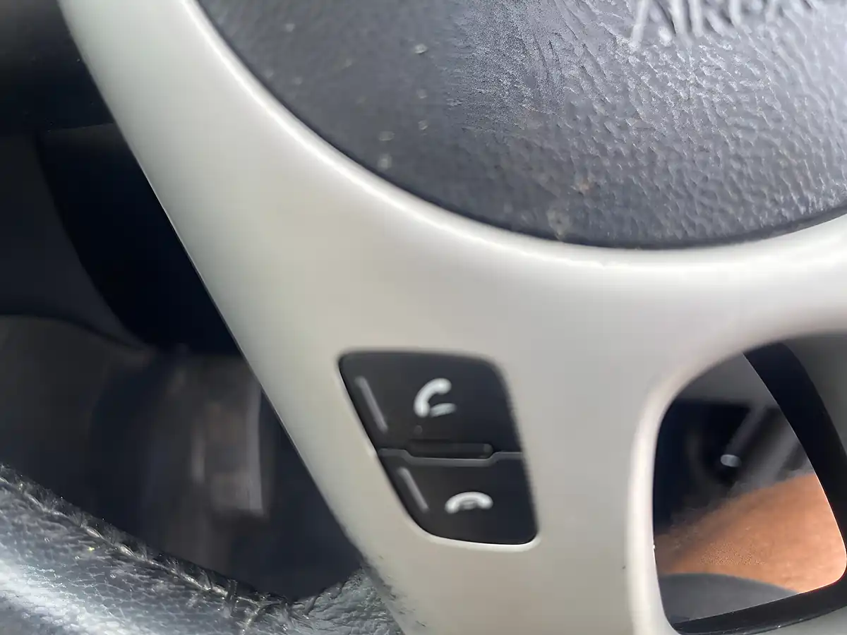 Used 2012 Kia Venga 3 Blue - Interior and Exterior details 15