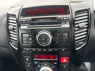 Used 2012 Kia Venga Ecodynamics 3 White - Interior and Exterior details 19