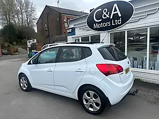 Used 2012 Kia Venga Ecodynamics 3 White - Interior and Exterior details 5