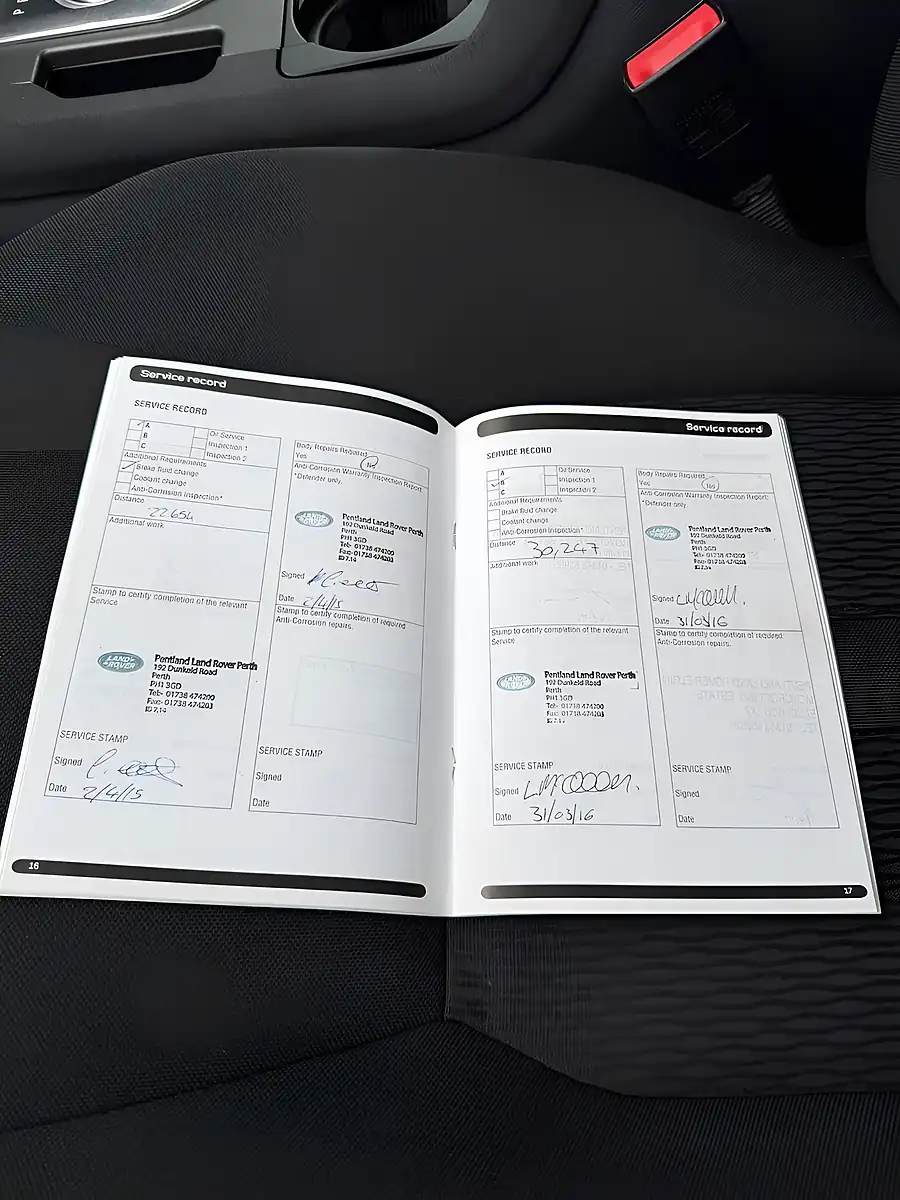 Used 2012 Land Rover Discovery 4 Gs Blue - Interior and Exterior details 16