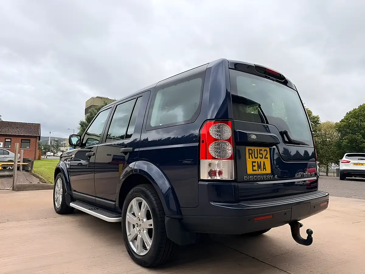 Used 2012 Land Rover Discovery 4 Gs Blue - Interior and Exterior details 6