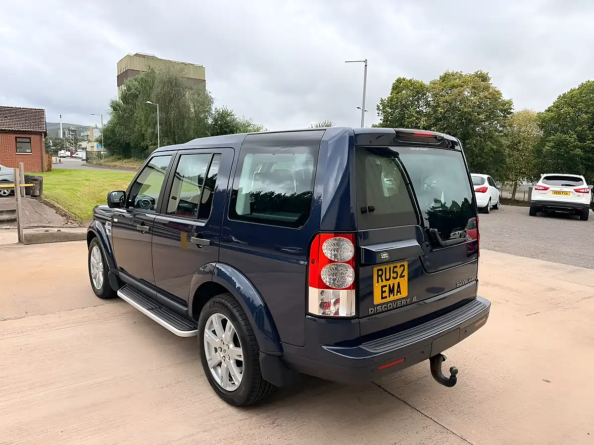 Used 2012 Land Rover Discovery 4 Gs Blue - Interior and Exterior details 7