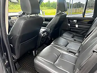 Used 2012 Land Rover Discovery 4 Hse Black - Interior and Exterior details 16