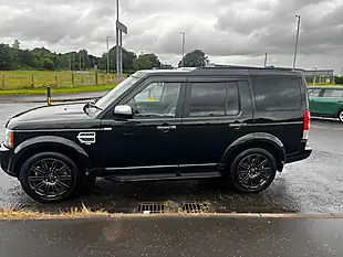 Used 2012 Land Rover Discovery 4 Hse Black - Interior and Exterior details 19