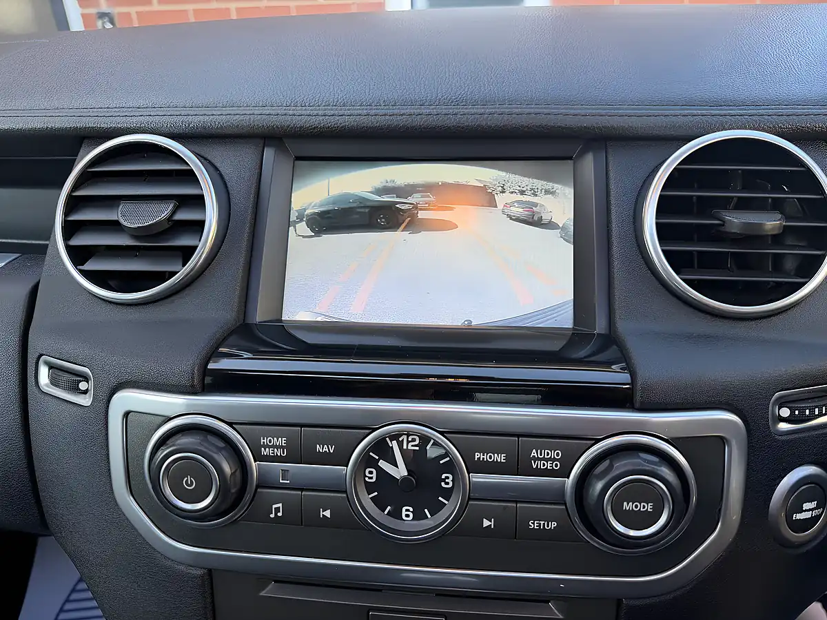 Used 2012 Land Rover Discovery 4 Hse Black - Interior and Exterior details 19