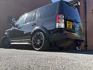 Used 2012 Land Rover Discovery 4 Hse Black - Interior and Exterior details 8