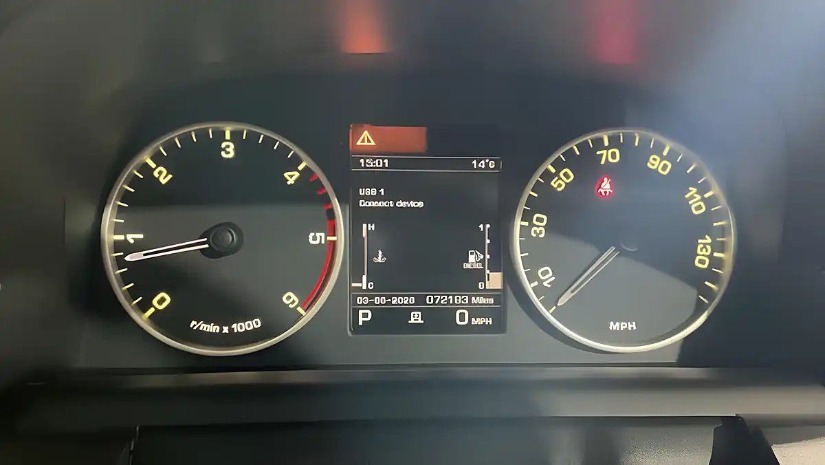 Used 2012 Land Rover Discovery 4 Hse Grey - Interior and Exterior details 12