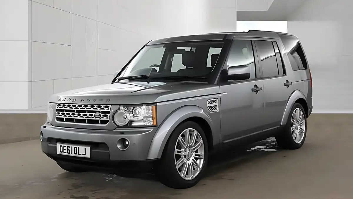 Used 2012 Land Rover Discovery 4 Hse Grey - Interior and Exterior details 2