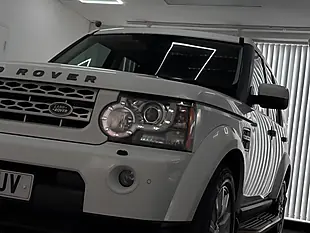Used 2012 Land Rover Discovery 4 Hse White - Interior and Exterior details 5