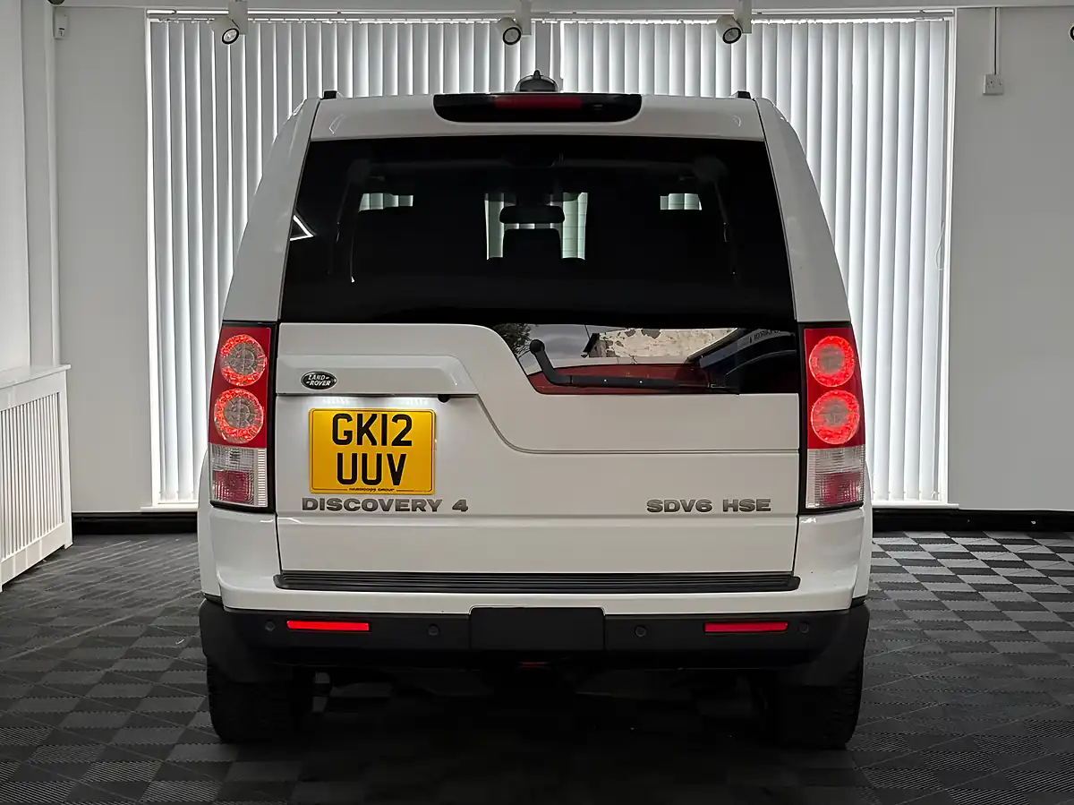 Used 2012 Land Rover Discovery 4 Hse White - Interior and Exterior details 8