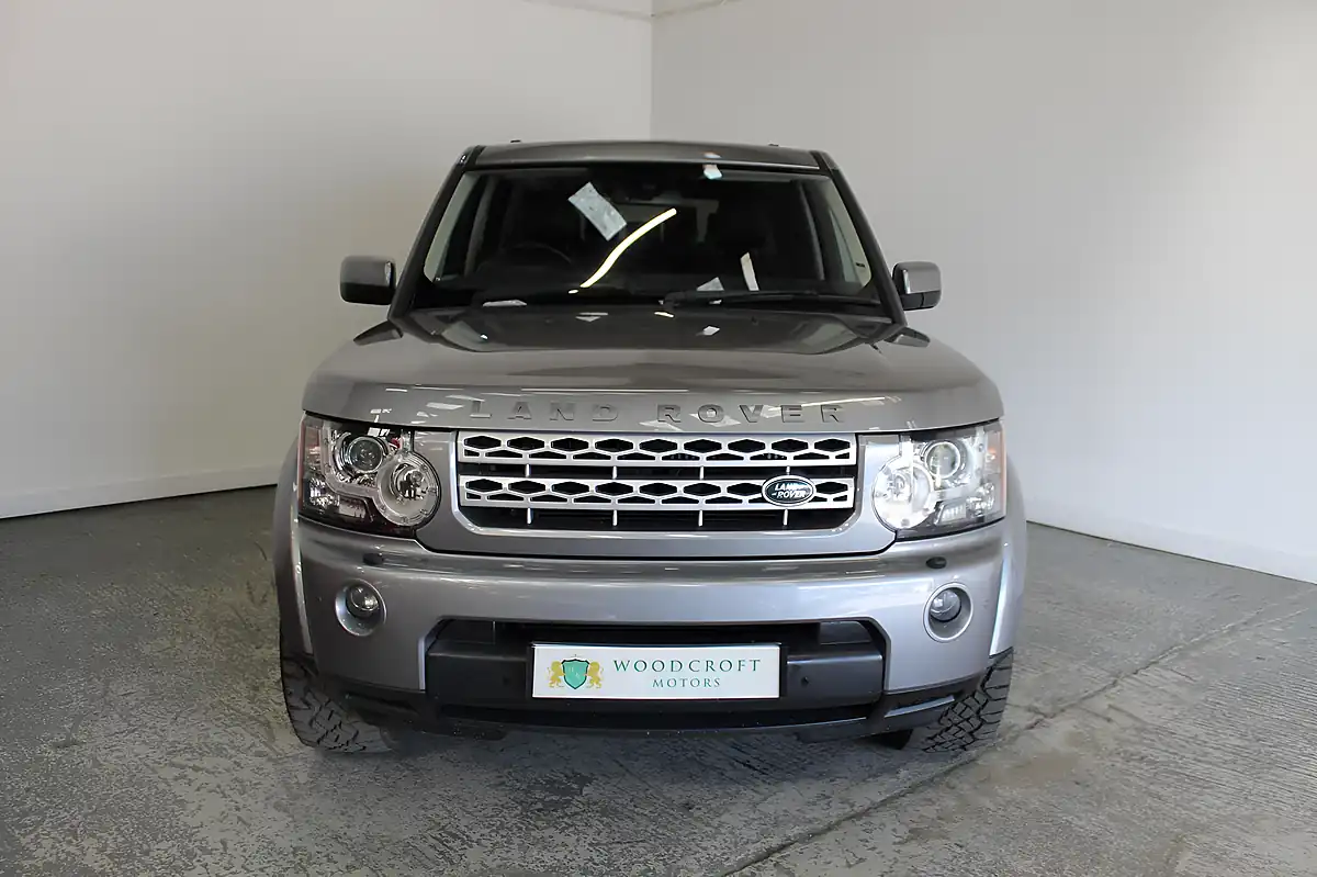Used 2012 Land Rover Discovery 4 Xs Grey - Interior and Exterior details 9