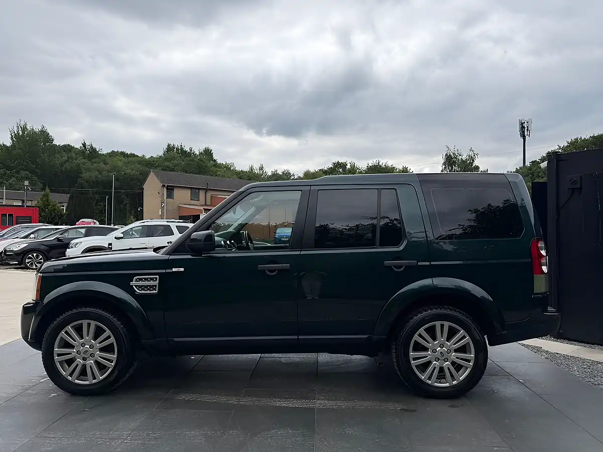 Used 2012 Land Rover Discovery Gs Green - Interior and Exterior details 13