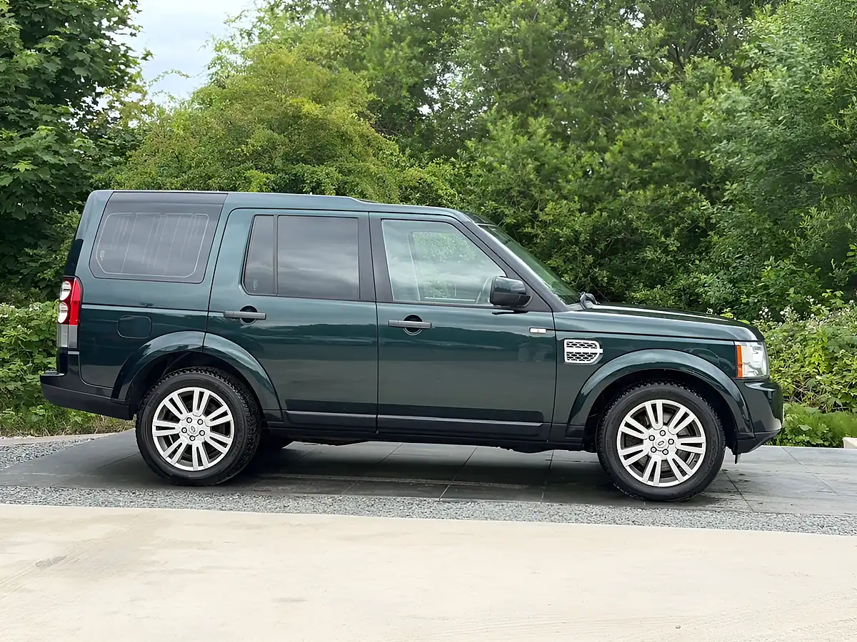 Used 2012 Land Rover Discovery Gs Green - Interior and Exterior details 2