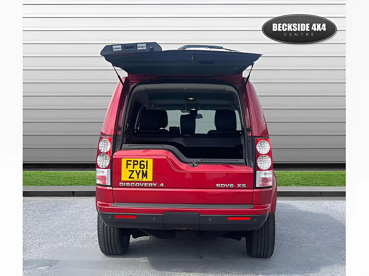 Used 2012 Land Rover Discovery Xs Firenze Red - Interior and Exterior details 9