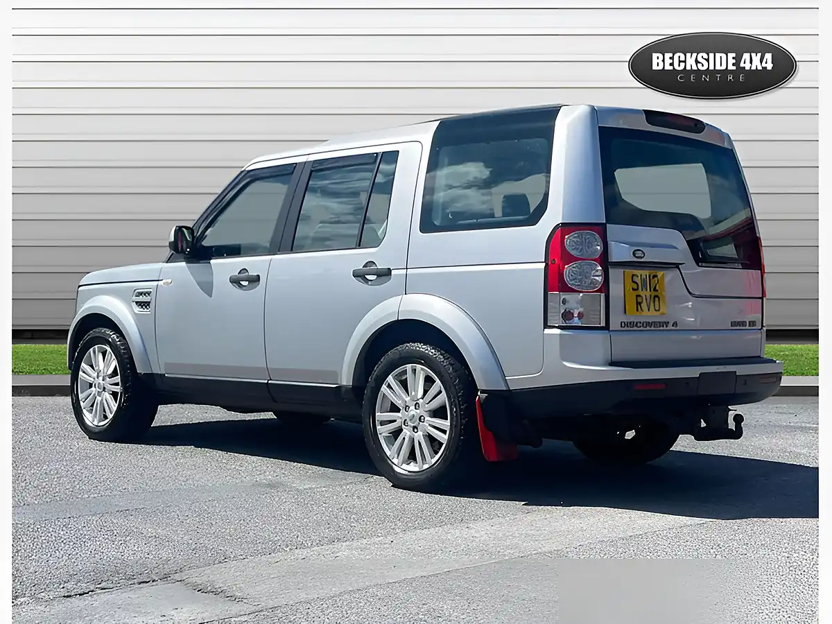 Used 2012 Land Rover Discovery Xs Silver - Interior and Exterior details 6