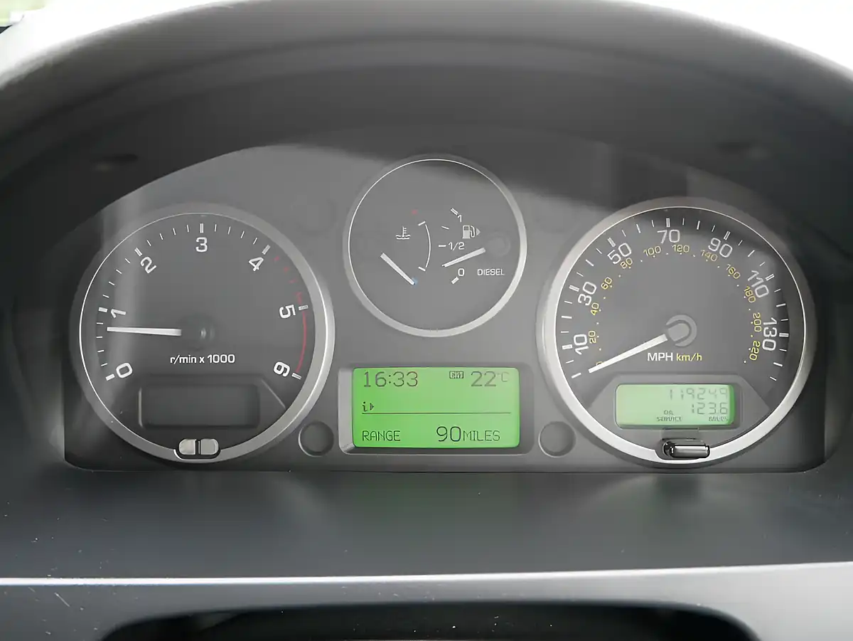 Used 2012 Land Rover Freelander 2 Gs Black - Interior and Exterior details 16