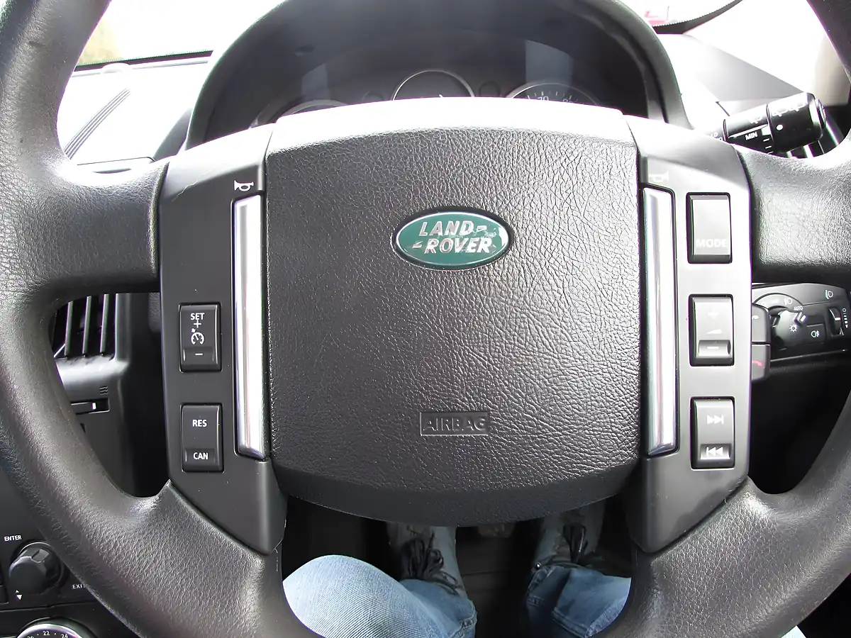 Used 2012 Land Rover Freelander 2 Gs Grey - Interior and Exterior details 12